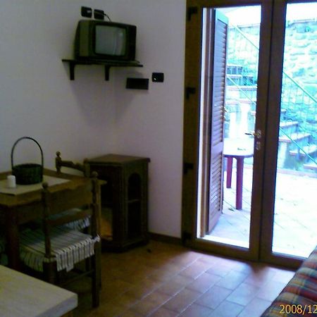 Casa Vacanze Del Pescatore Passignano sul Trasimeno Exterior foto